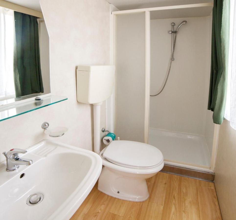 Sereno Camping Holiday Moniga del Garda Exterior foto