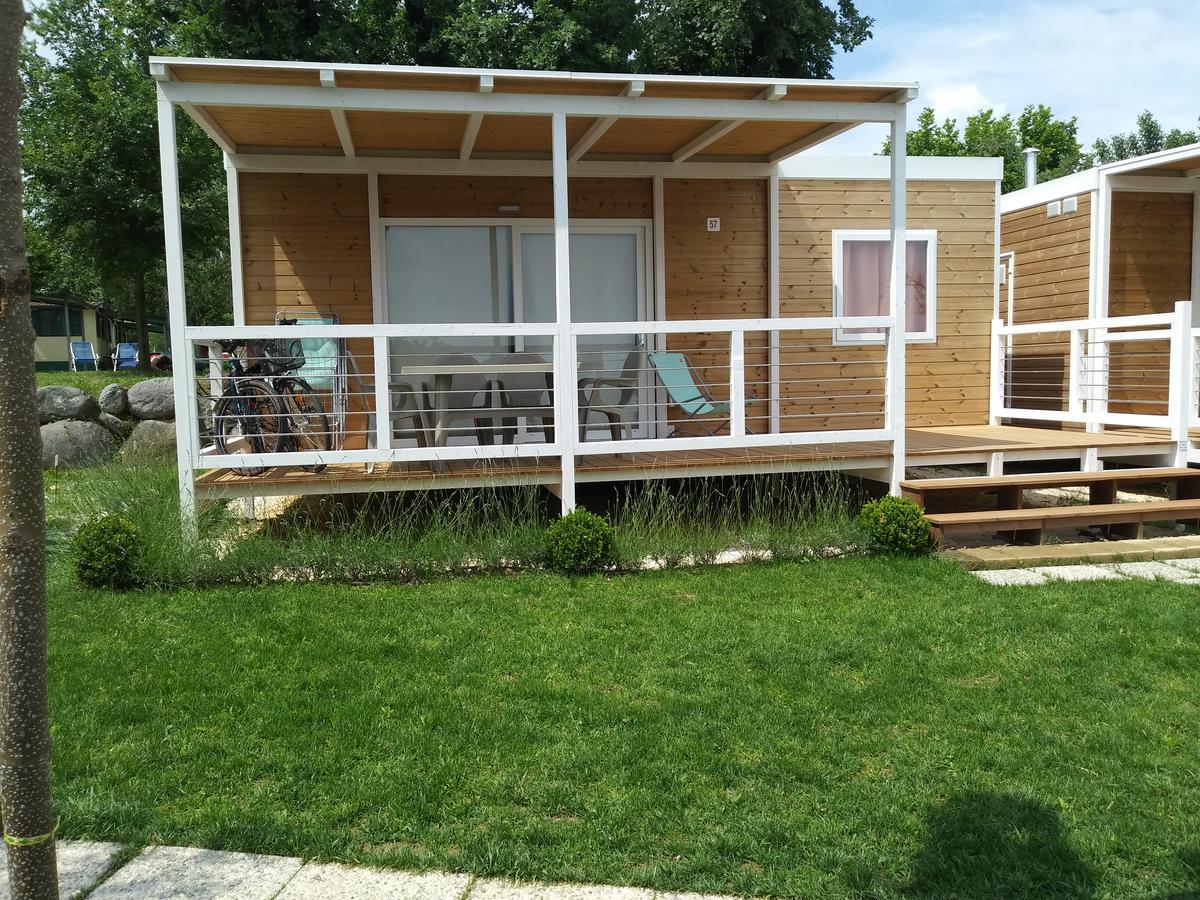 Sereno Camping Holiday Moniga del Garda Exterior foto
